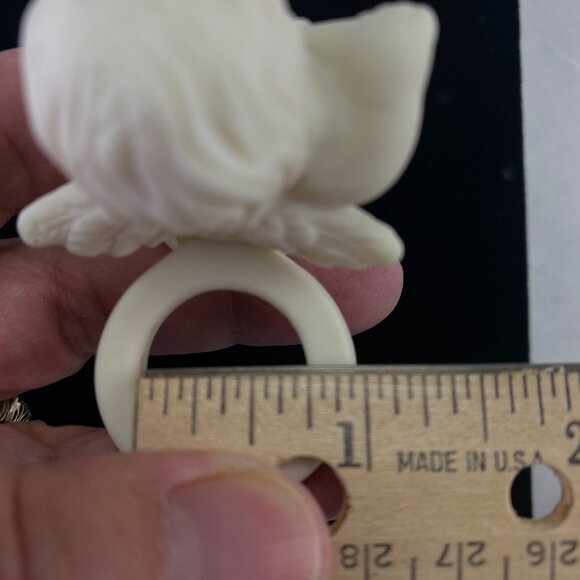 Vintage Pair Of White Bisque Porcelain Angel Candle Huggers Figurines - Picture 9 of 9